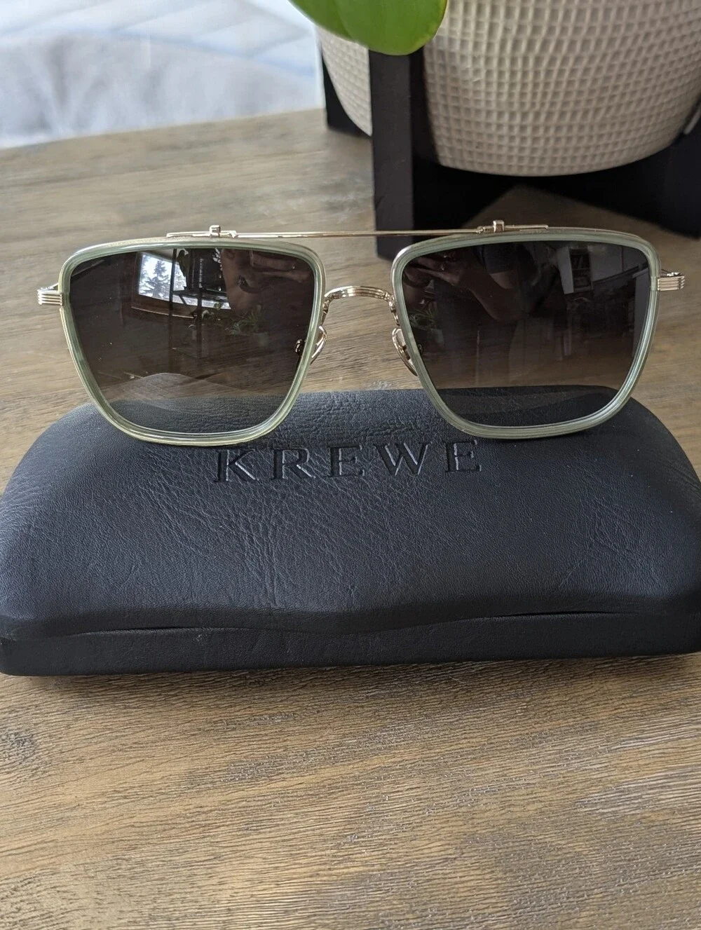 NWT Krewe Sunglasses Vail Selene